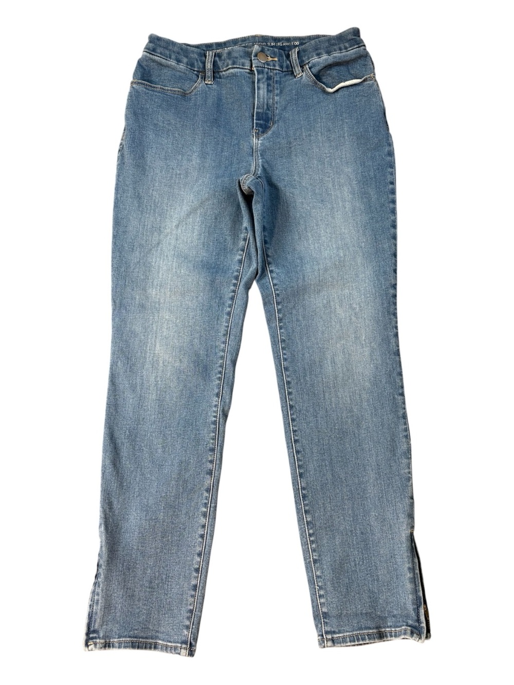 Chico’s Perfect Stretch Girlfriend Slim Leg Ankle Jeans.  Size 2